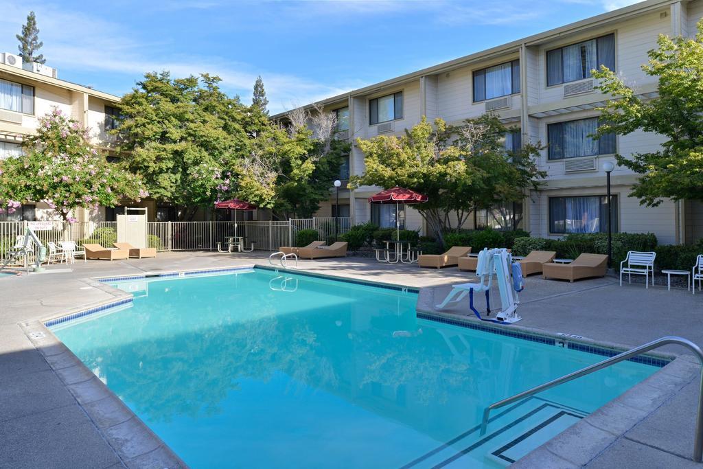 Hawthorn Suites Sacramento Extérieur photo