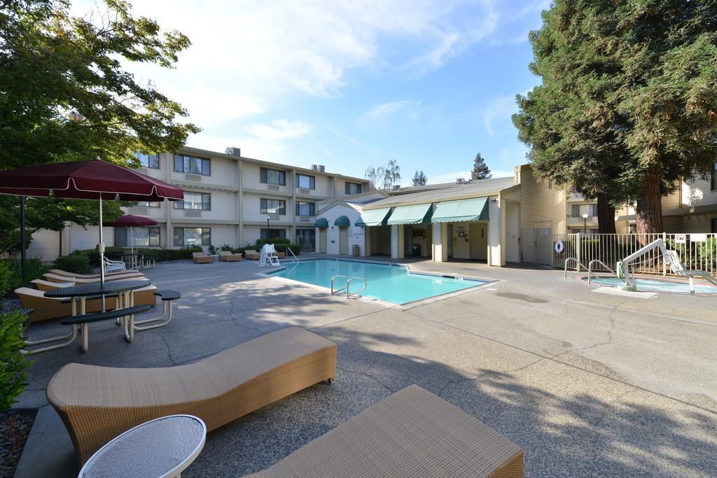 Hawthorn Suites Sacramento Extérieur photo