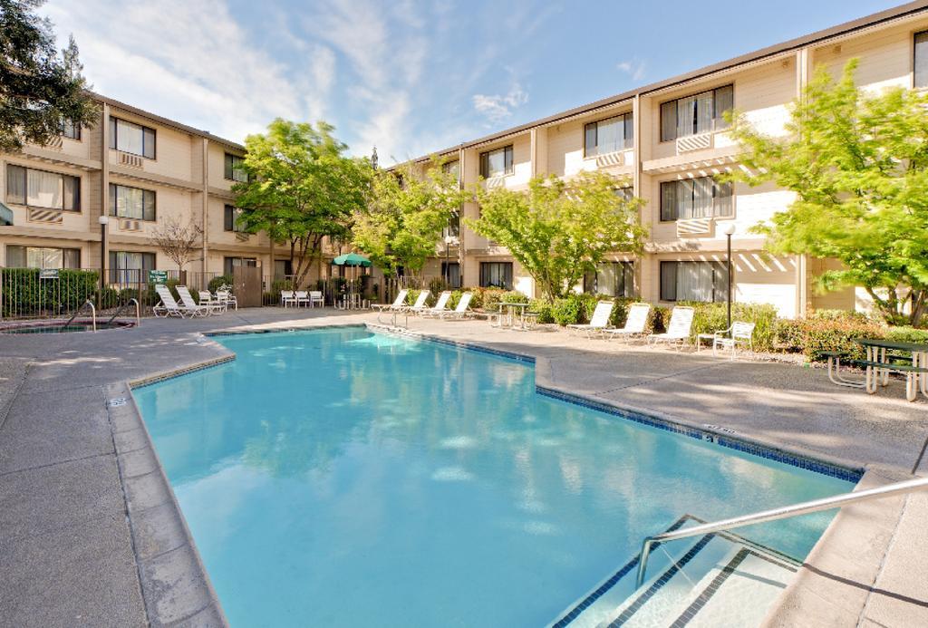 Hawthorn Suites Sacramento Extérieur photo